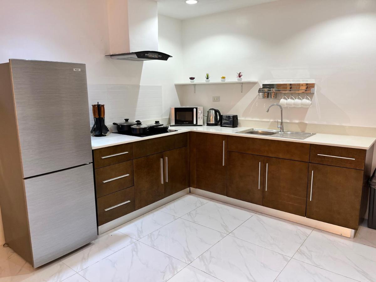 88Th Avenue Aparthotel Cebu Екстериор снимка