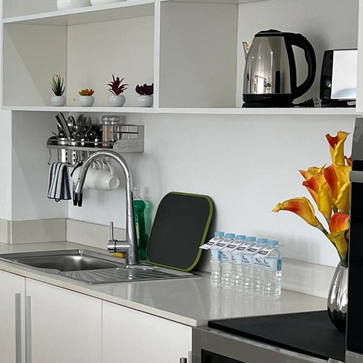 88Th Avenue Aparthotel Cebu Екстериор снимка
