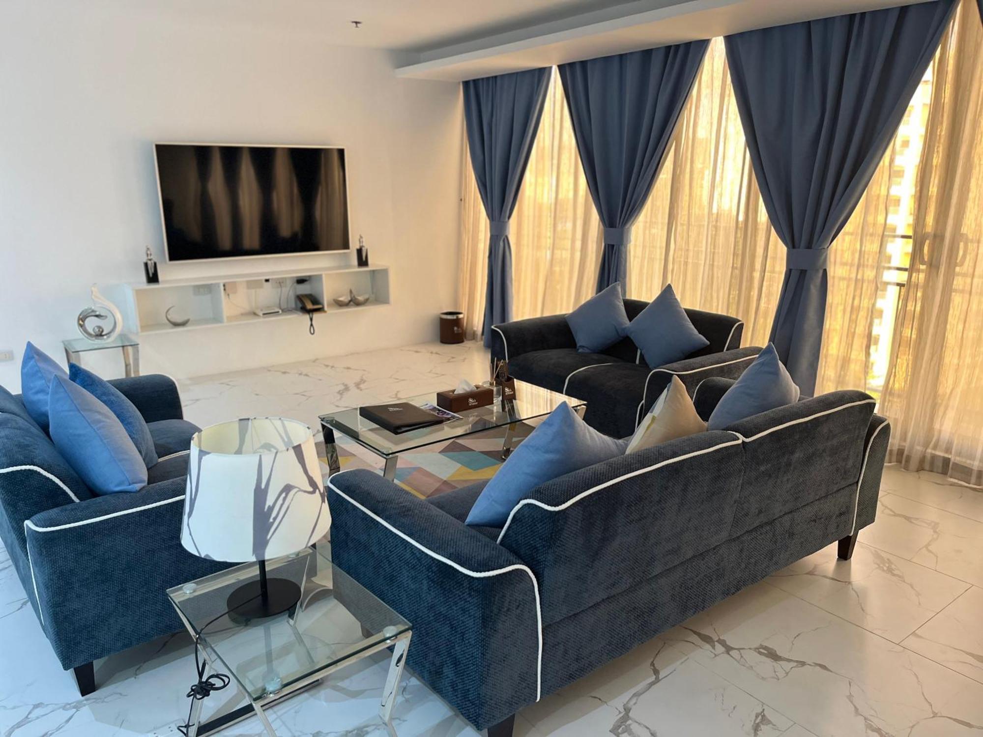 88Th Avenue Aparthotel Cebu Екстериор снимка